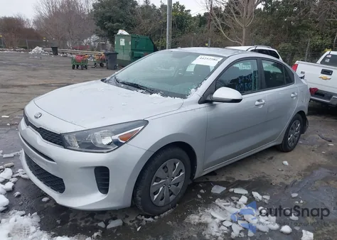 2020 Kia Rio Lx z USA, uszkodzony, nr VIN 3KPA24AD2LE353617